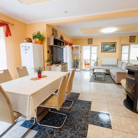 Gyula By Interhome Balatonszárszó