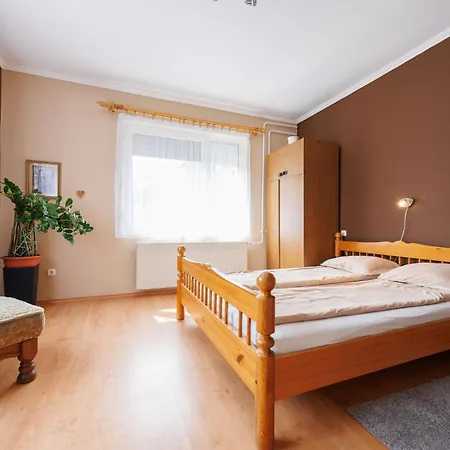 شقة Gyula By Interhome *