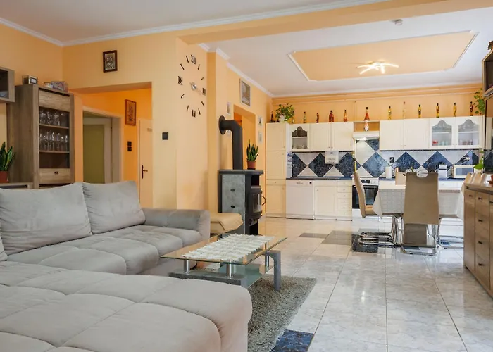 Apartament Gyula By Interhome