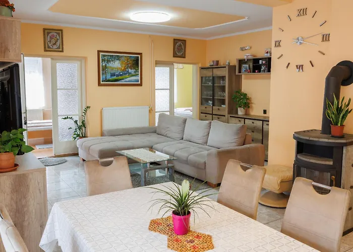 Apartament Gyula By Interhome